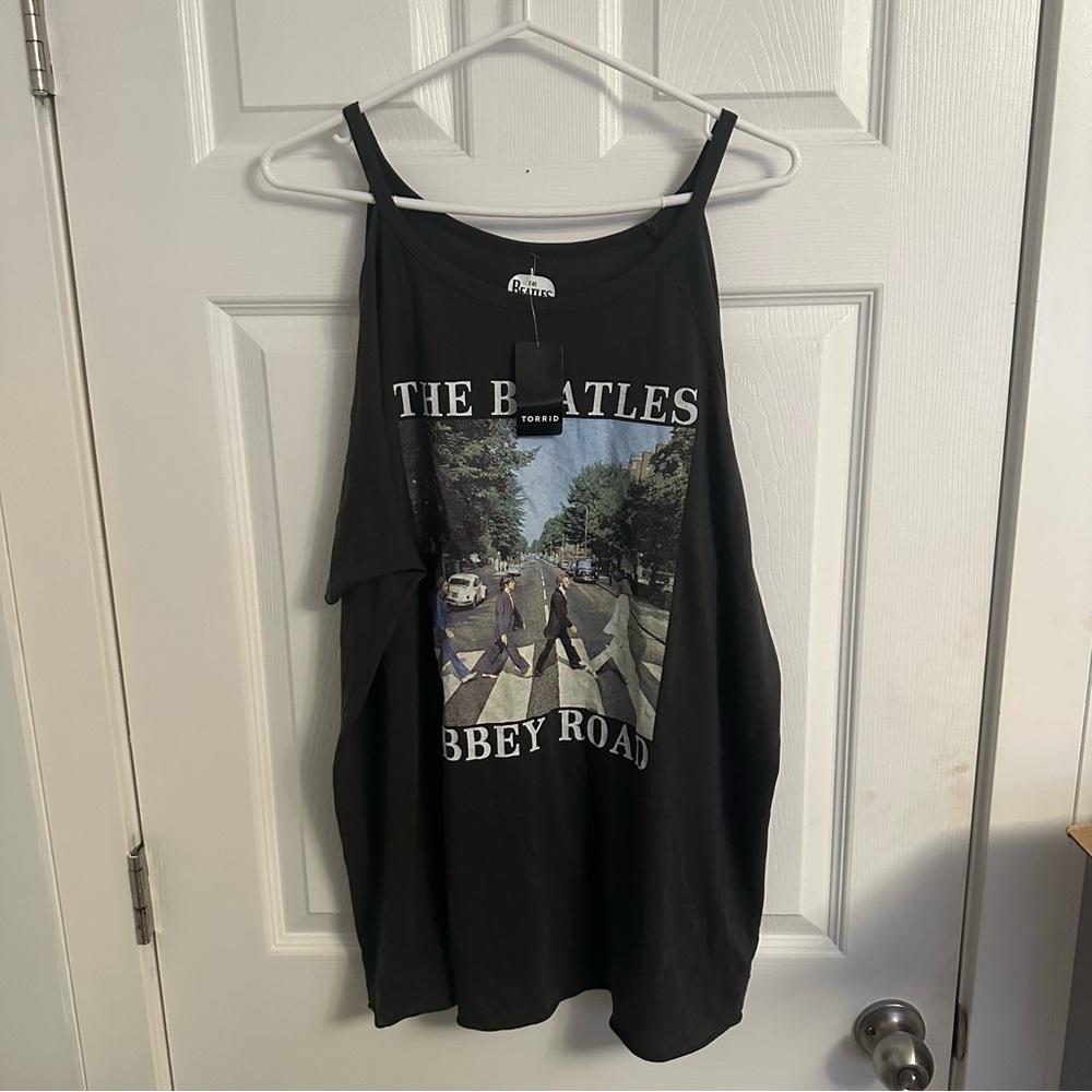NWT 2X Off the shoulder Beatles Abby Road Tee-shirt